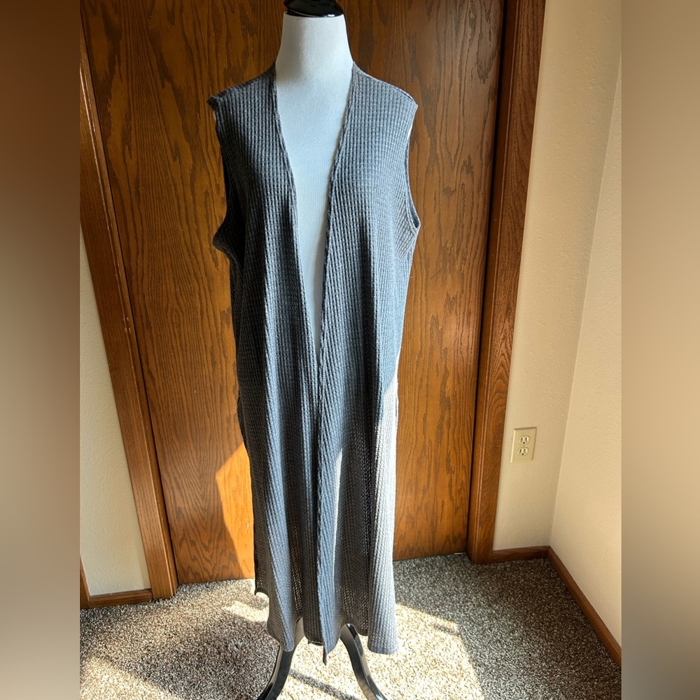LuLaRoe Joy sleeveless long vest